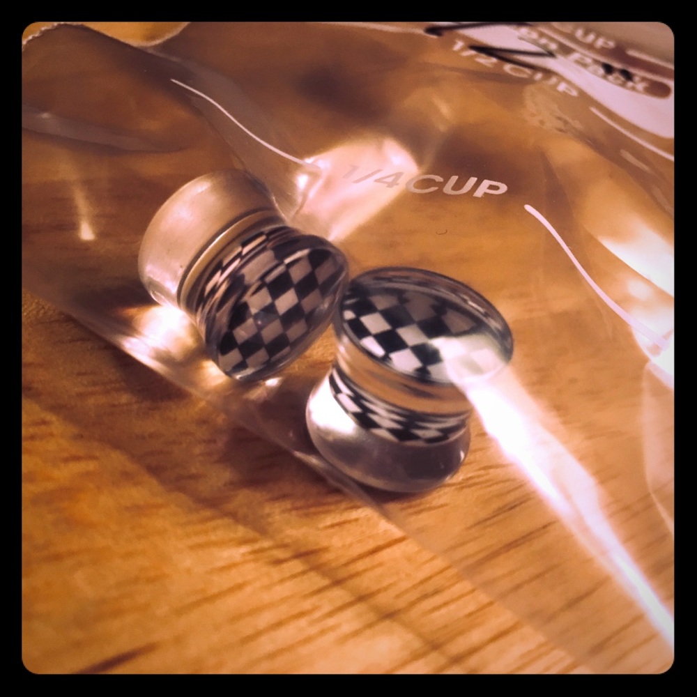 1/2 inch Black and white checkered flare plugs